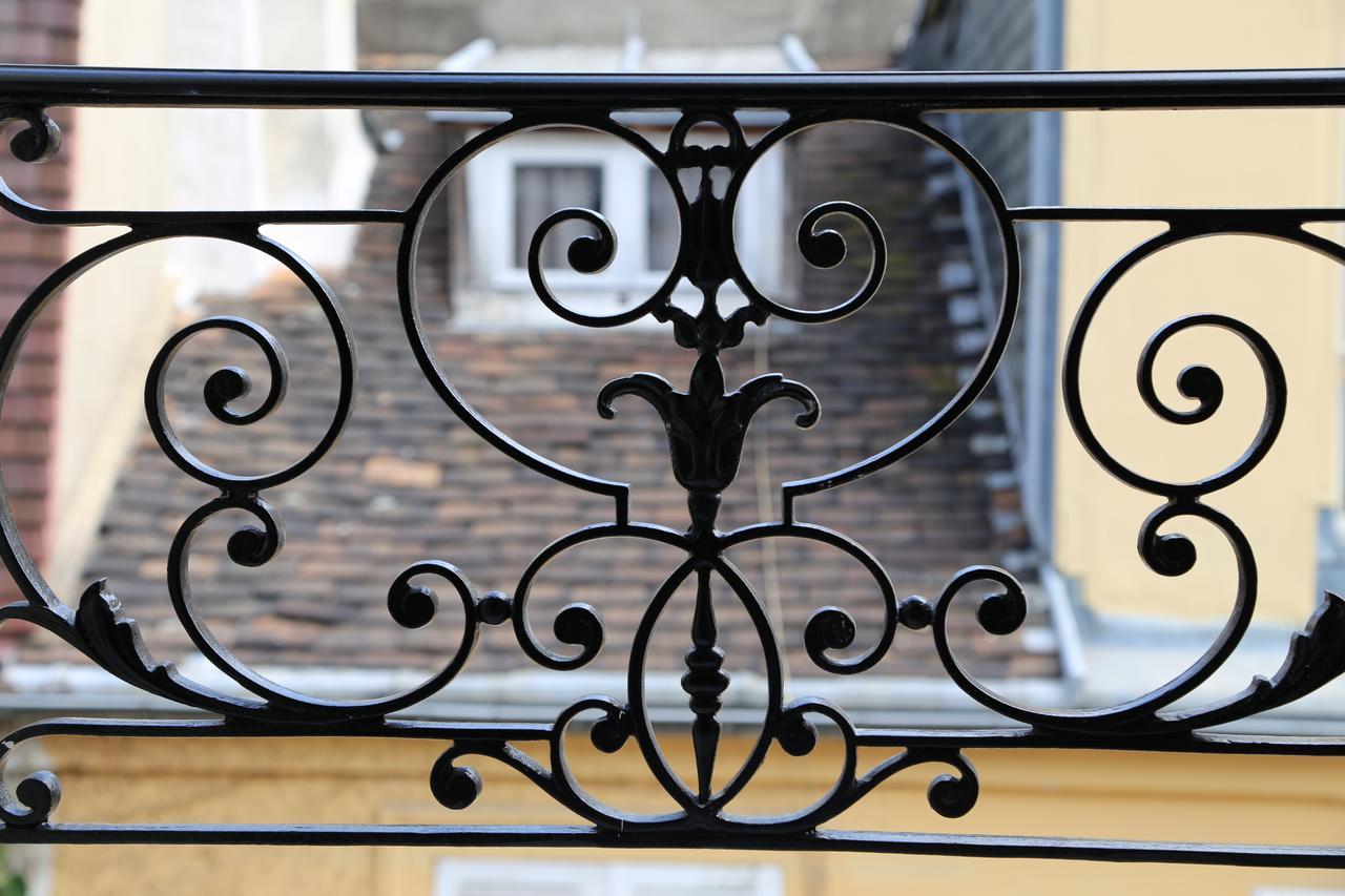 Superior Double or Twin Room,586963020:JPEG